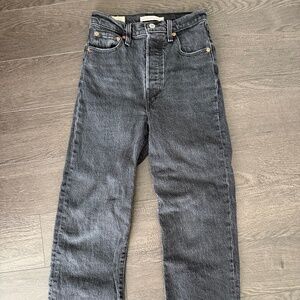 Levi’s Ribcage Straight Ankle size 24/27 black
